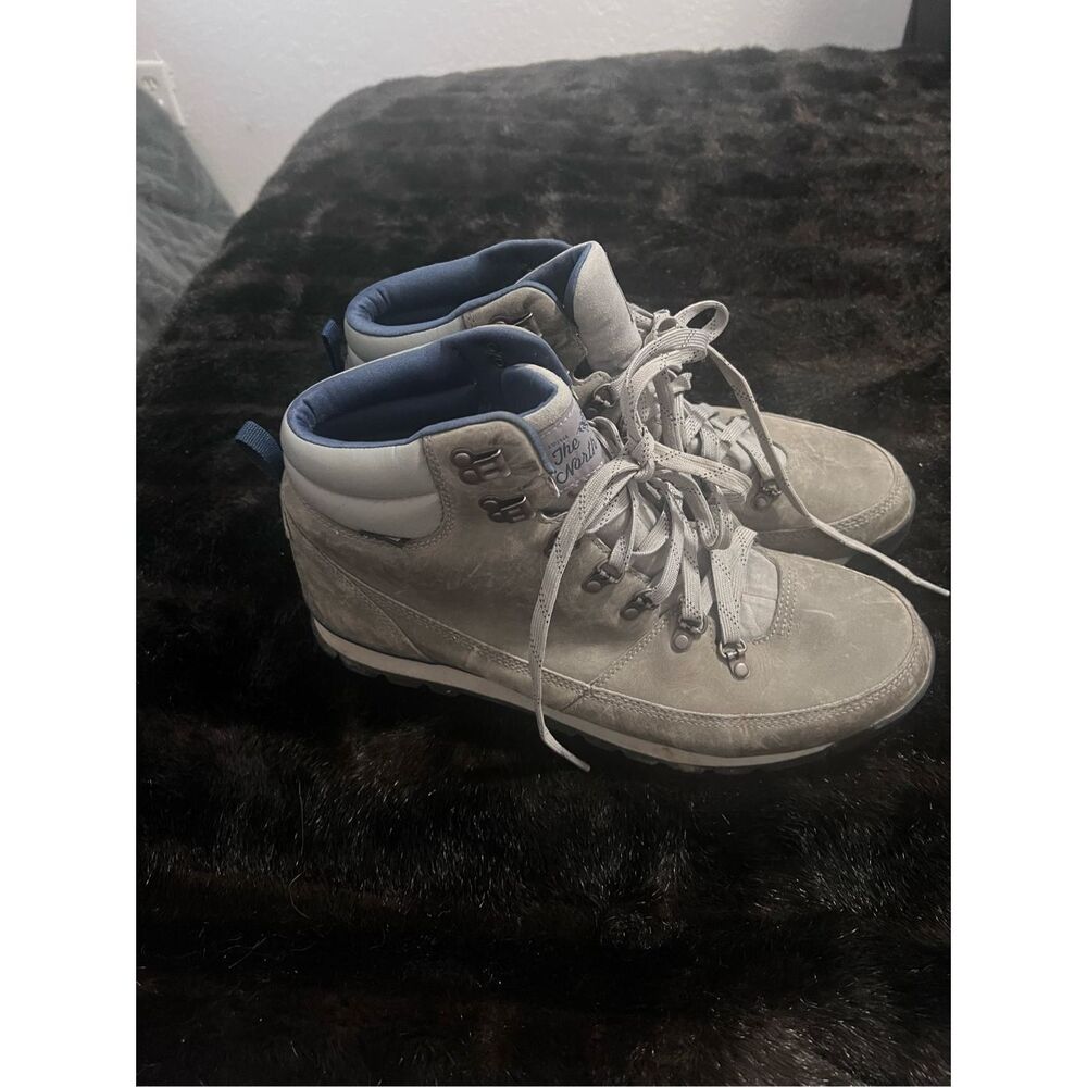 The North Face Back-to-Berkeley Redux Hiking Winter Boots Size 12.5